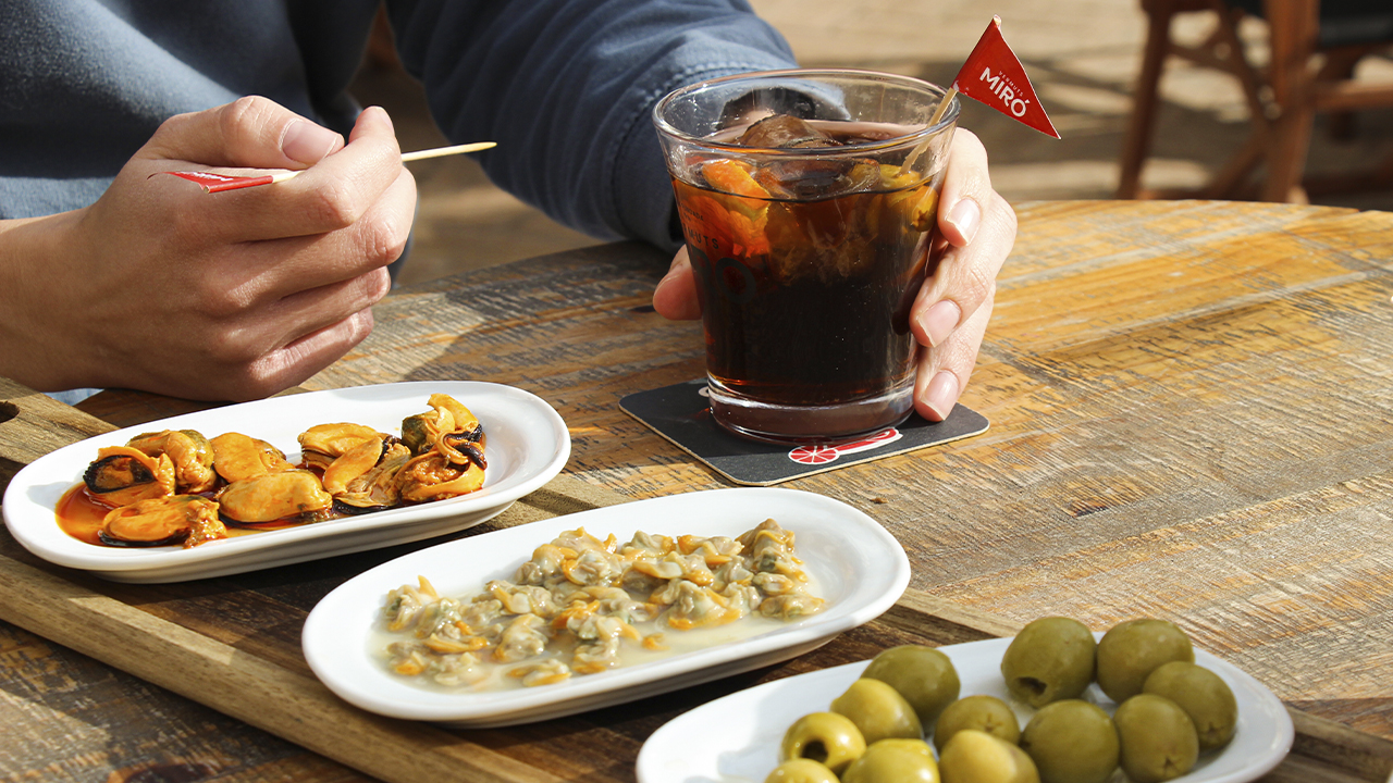 Origen tradició vermouth tomar el vermut