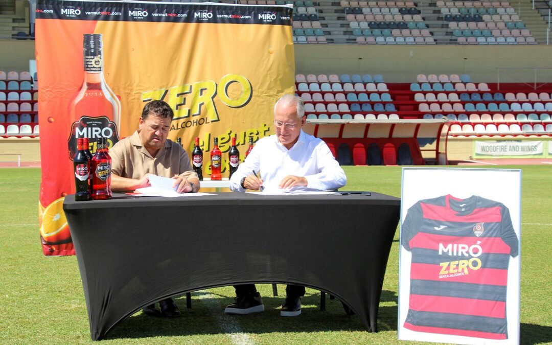 Miró Vermouth renews its commitment with Reus FC Reddis