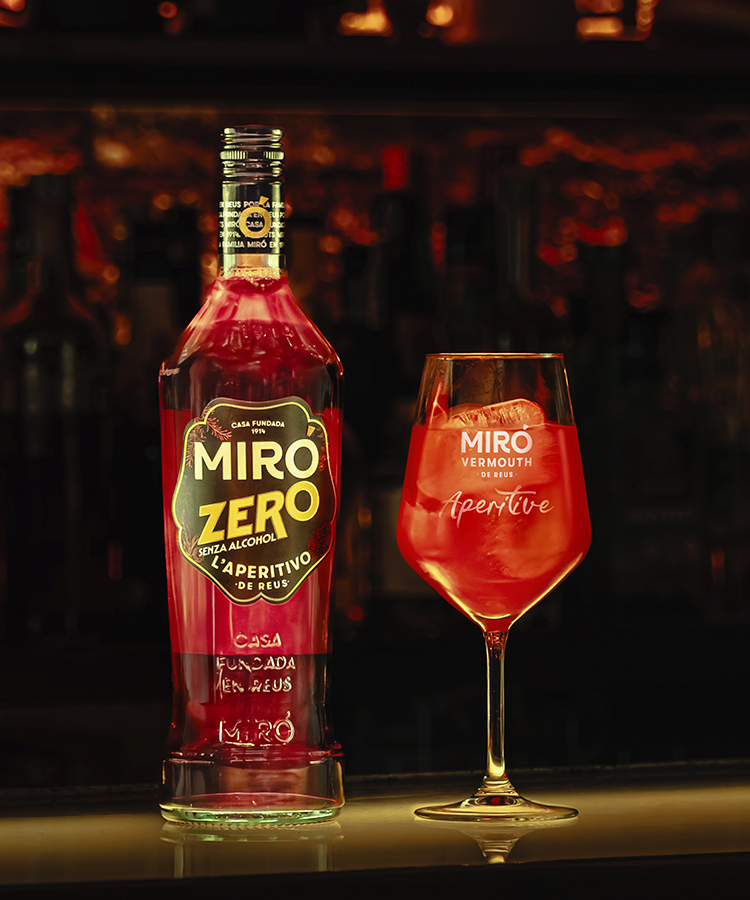 Miró Zero con refresco de naranja