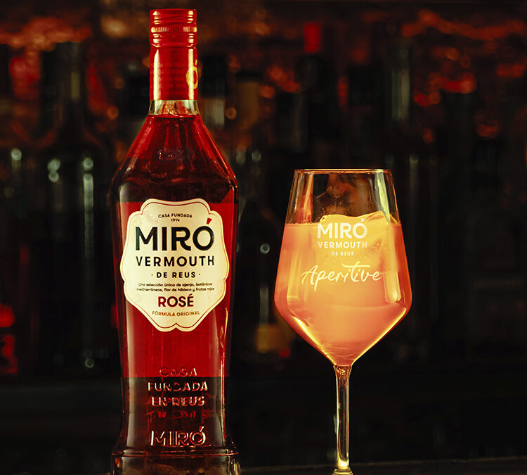 Rosé Collins